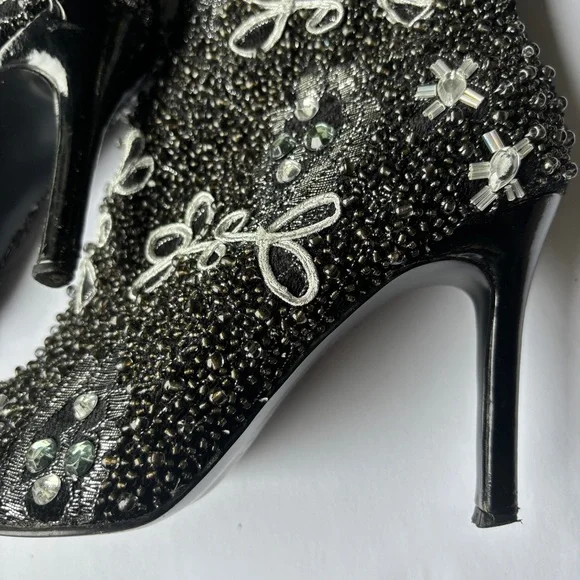Colin Stuart Embellished Beaded Heeled Boots - Picture 4 of 17